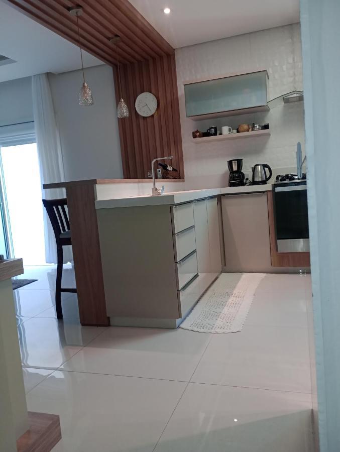 Casa Para Veraneio Em Торрес Екстер'єр фото